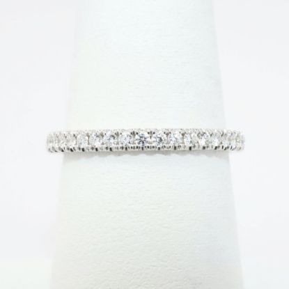 Picture of Traditional 14k White Gold & Diamond Wedding Band