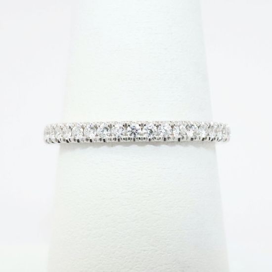 Picture of Traditional 14k White Gold & Diamond Wedding Band