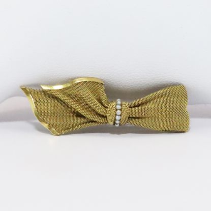 Picture of Vintage 18k Yellow Gold Mesh Bow Brooch with Seed Pearl Accents