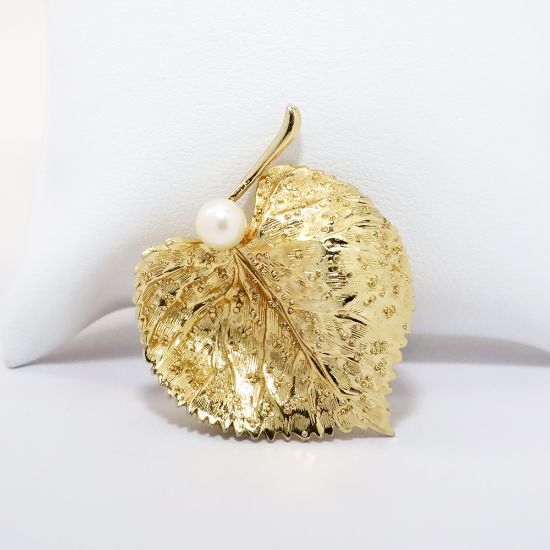 Picture of Vintage 1961 Henkel & Grosse for Christian Dior Golden Leaf & Pearl Brooch