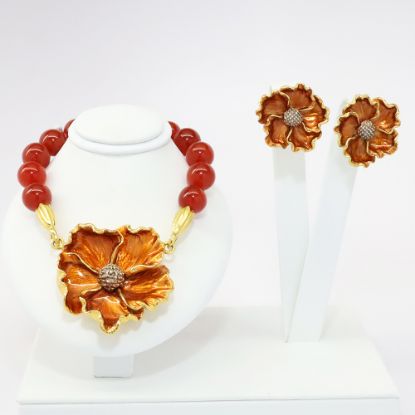 Picture of MMA (Metropolitan Museum of Art) Carnelian Beaded Necklace with Enameled Poppy Clasp & Matching Earrings