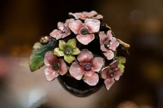 Picture of Jay Strongwater ,Carla Small Hydrangea Box In Meadow