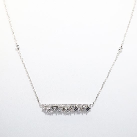 Picture of 18k White Gold Necklace with Diamond Stations & Bar Pendant