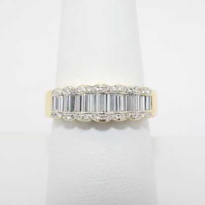 Picture of Scalloped 18k Yellow Gold Wedding Band with Baguette & Round Cut Diamonds