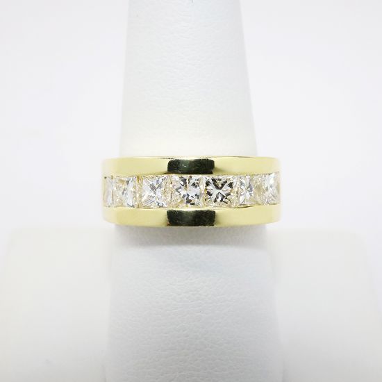 Picture of Squared 18k Yellow Gold & Channel Set, Square Cut Diamond Wedding Band