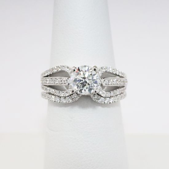 Picture of 14k White Gold & Diamond Bridal Ring Set