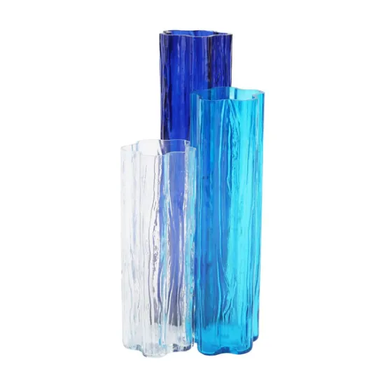 Picture of VIETRI 'Flora Glass' Blue Vase