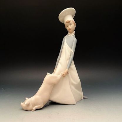 Picture of Lladro #4608 "Cook In Trouble" Figurine