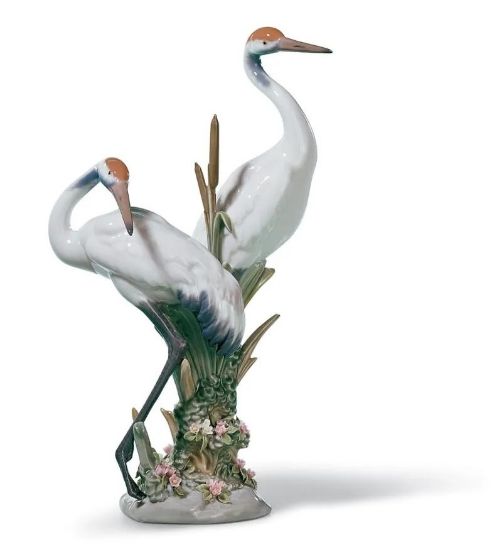 Picture of Lladro #1611 'Courting Cranes' Figurine