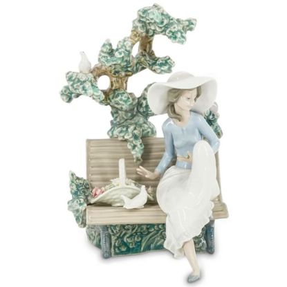 Picture of Lladro #5365 'Sunday In The Park' Woman On Bench Glossy Figurine