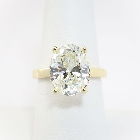 Picture of 14k Yellow Gold & GIA Certified Oval Brilliant Cut Solitaire Ring