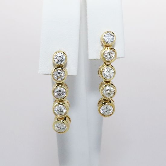 Picture of 14k Yellow Gold Dangling Diamond Earrings