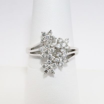 Picture of 10k White Gold & Round Brilliant Cut Diamond Five Flower Ring 