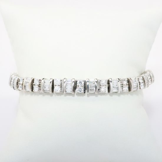 Picture of 14k White Gold & Alternating Round Brilliant & Baguette Cut Diamond Bracelet