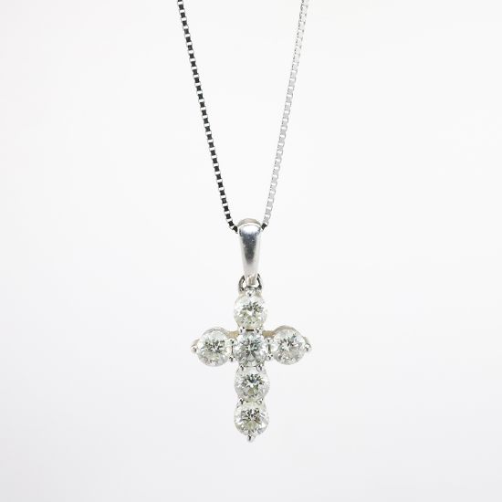 Picture of 14k White Gold Necklace with Diamond Cross Pendant