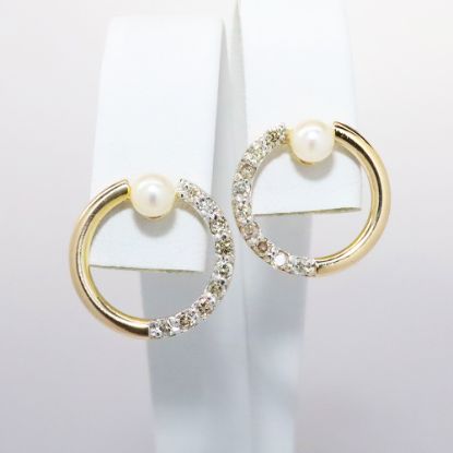 Picture of 14k Yellow Gold & Round Brilliant Cut Diamond Circle Earrings with Cultured Pearl Accents