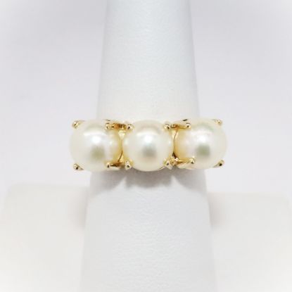 Picture of 14k Yellow Gold & Three Cultured Pearls Ring