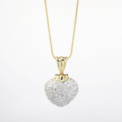 Picture of 14k Yellow Gold Necklace with Pavé Set Diamond Heart Pendant