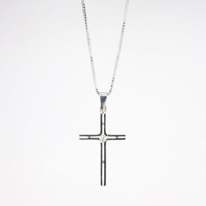 Picture of 18k White Gold Cross Diamond Necklace 