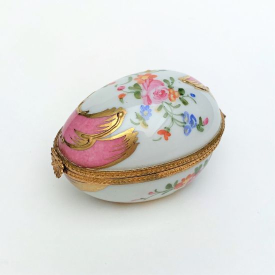 Picture of Vintage 1950'S Traditional Egg Box In Pink With Hand Painted & Hand Enameled Floral Details