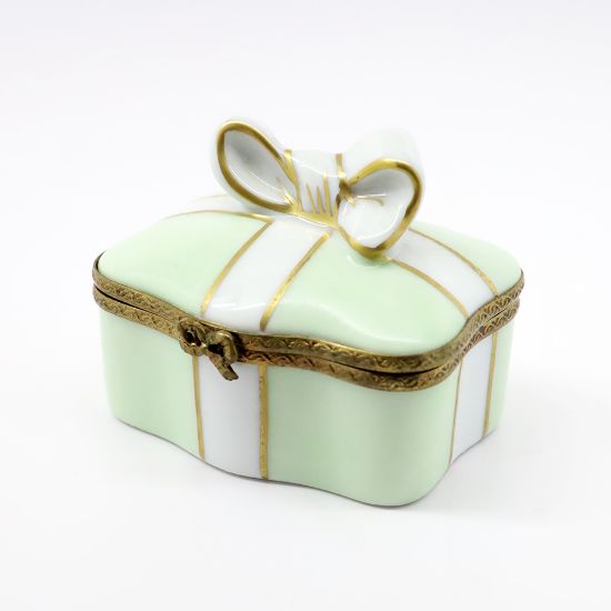 Picture of Vintage Green Present Shaped Limoges Trinket Box With White Bow