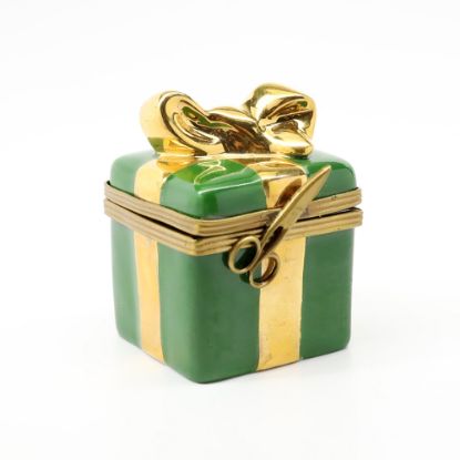 Picture of  Retired Green & Gold Christmas Present Limoges Trinket Box By La Gloriette