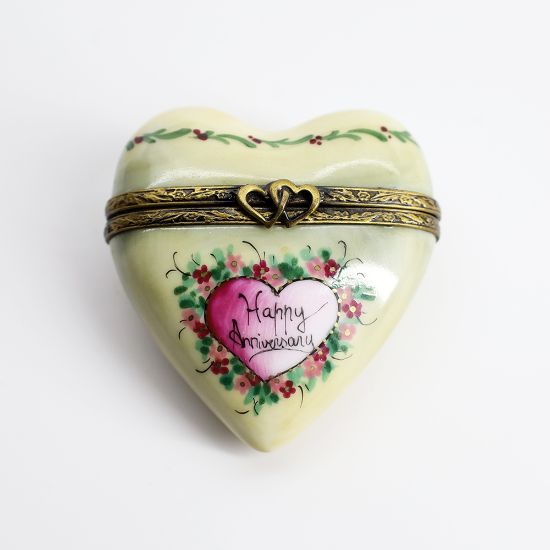 Picture of  Retired 'Happy Anniversary' Heart Limoges Trinket Box By Rochard