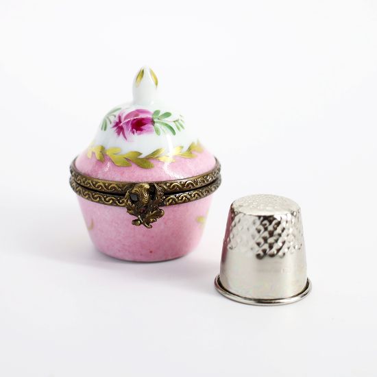 Picture of  Vintage Traditional Thimble Case Limoges Trinket Box