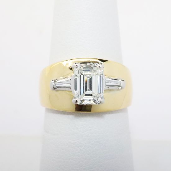 Picture of 14k Yellow Gold 1.42Ct. Emerald Cut Diamond Ring 