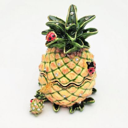 Picture of Kingspoint Designs Lucky Pineapple Trinket Box with Matching Necklace