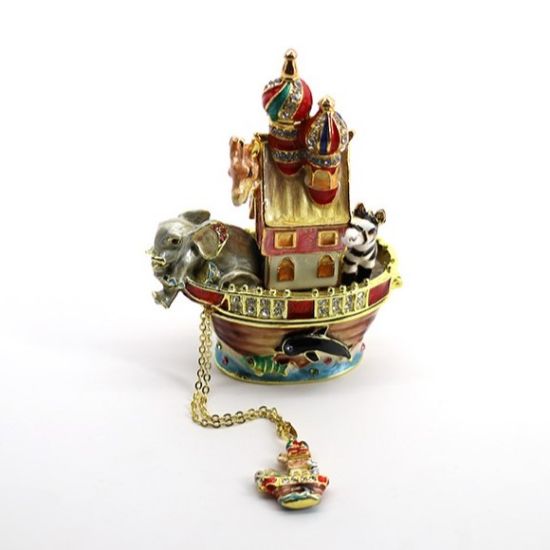 Picture of Kingspoint Designs Noah's Ark Trinket Box with Matching Necklace