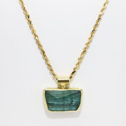 Picture of 18k Yellow Gold Rope Chain Necklace with Green Tourmaline Pendant