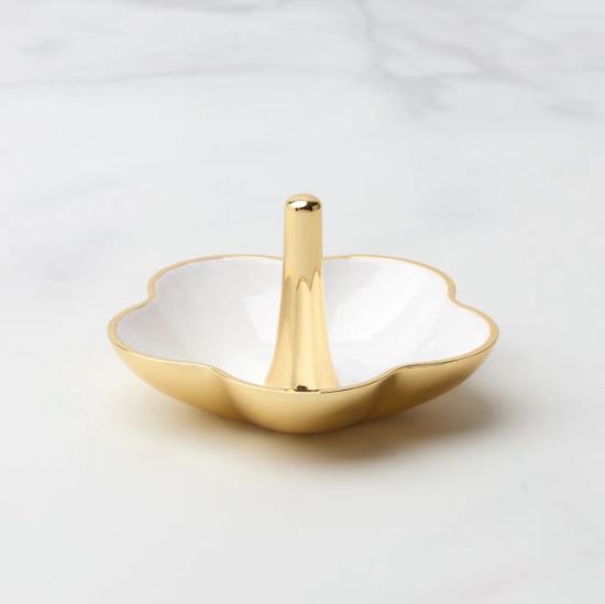 Picture of Metal Ring Dish, White