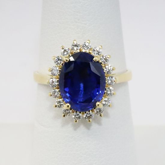 Picture of 18k Yellow Gold Sapphire & Diamond Ring 