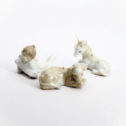 Picture of Lladro #6095 Three-Piece set Mini "Pesebre Con Anilla" Porcelain Figurines
