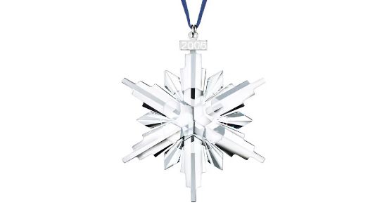 Picture of Swarovski Annual Edition Snowflake Ornament 2006 with Original Box & COA