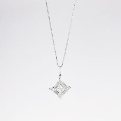 Picture of 14k White Gold Diamond Necklace 