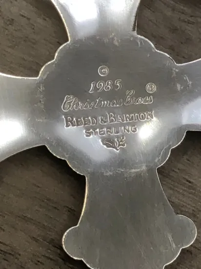 Picture of Reed & Barton Sterling Silver 1985 Annual Christmas Cross Ornament
