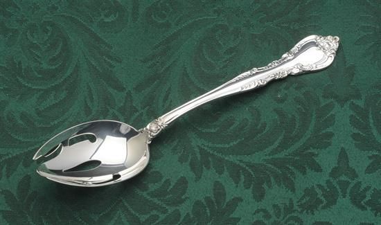 Picture of Pierced Tableserv.spn