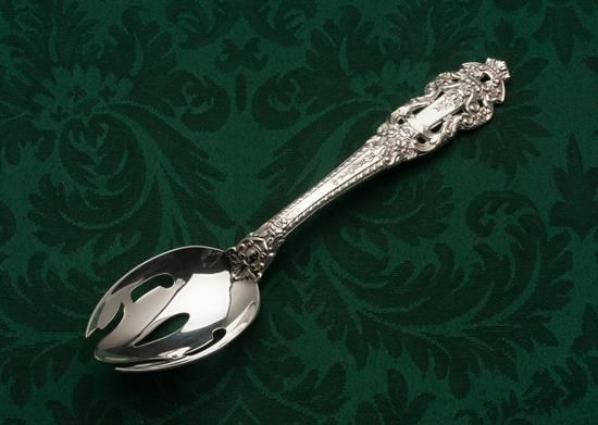 Picture of Pierced Tableserv.spn