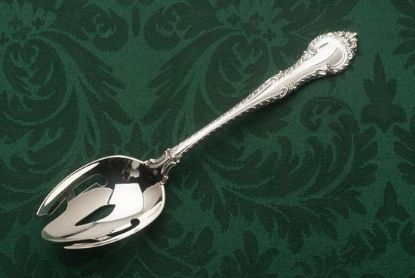 Picture of Pierced Tableserv.spn