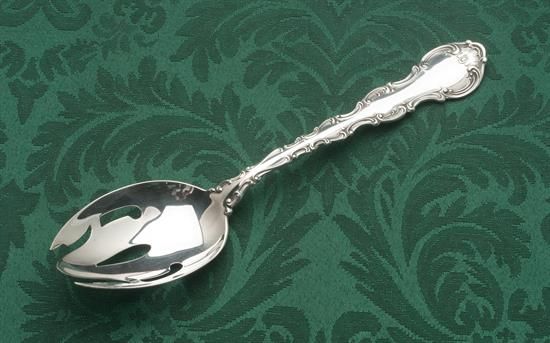 Picture of Pierced Tableserv.spn