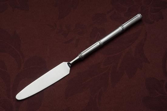 Picture of Place Knife Modern