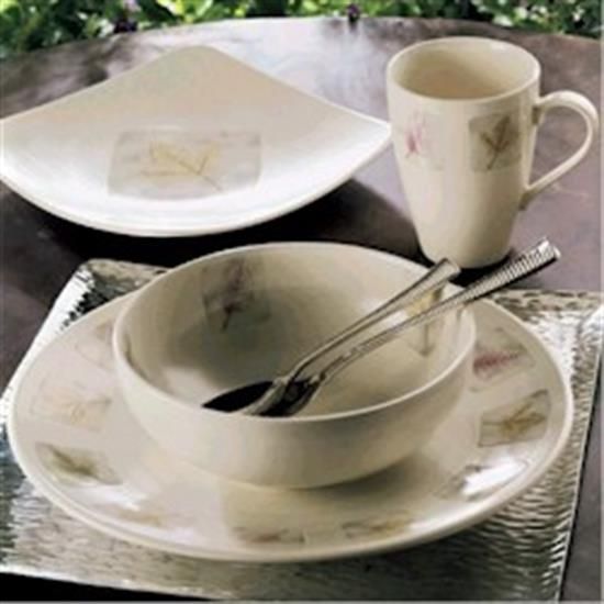 Picture of Dinner Plates