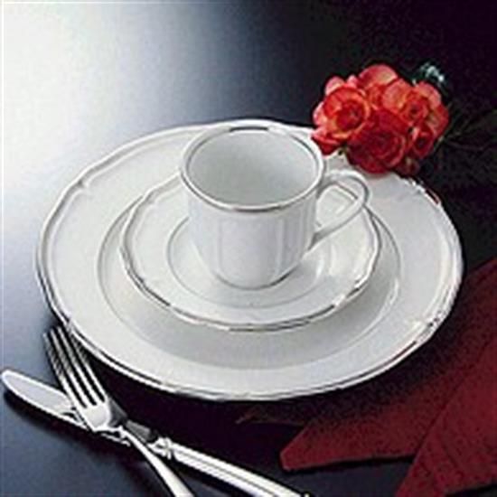 Picture of Dinner Plates