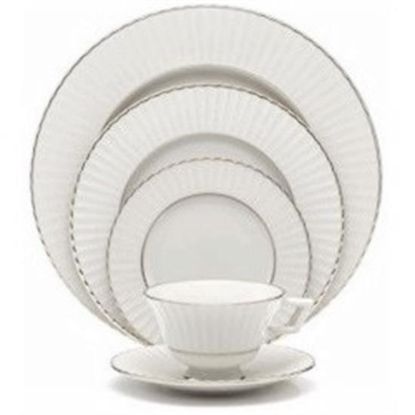 Picture of Dinner Plates