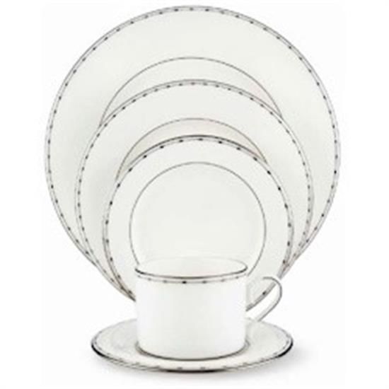 Picture of Dinner Plates
