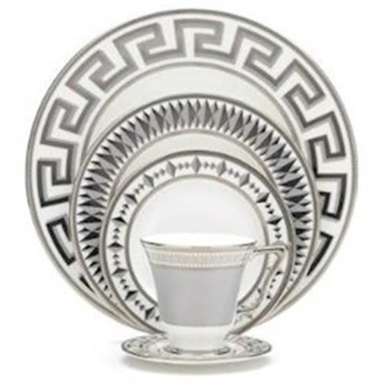 Picture of Dinner Plates