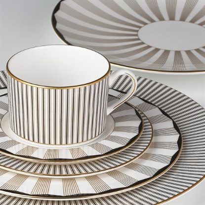 Picture of 5-Piece Place Setting