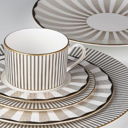 Picture of New 5pc. Setting